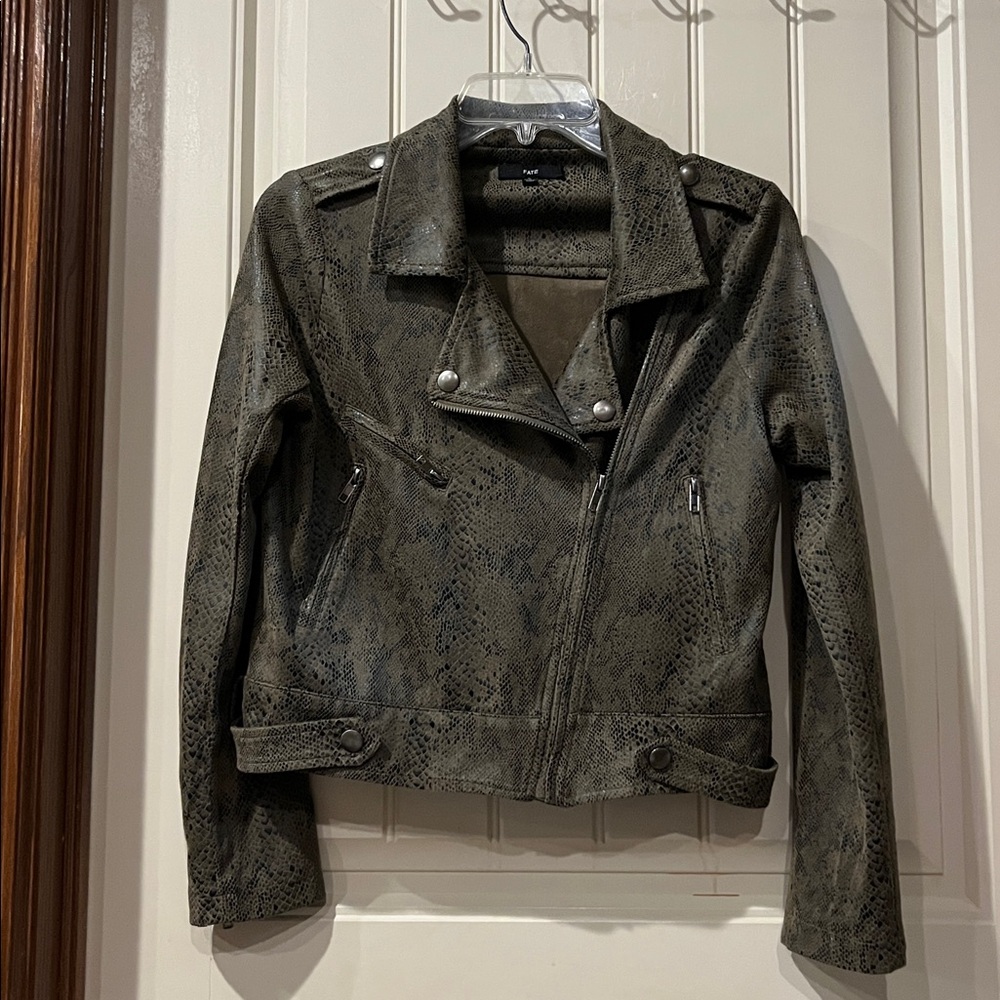 Fate Snakeskin Patterned Moto Jacket size S